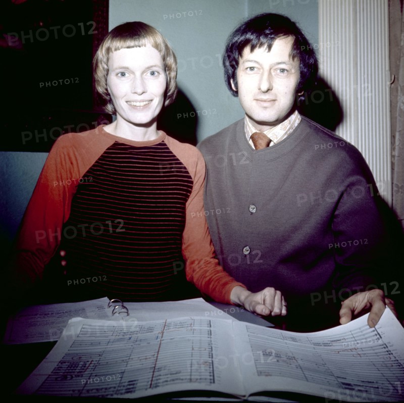 Mia FARROW and Andre PREVIN