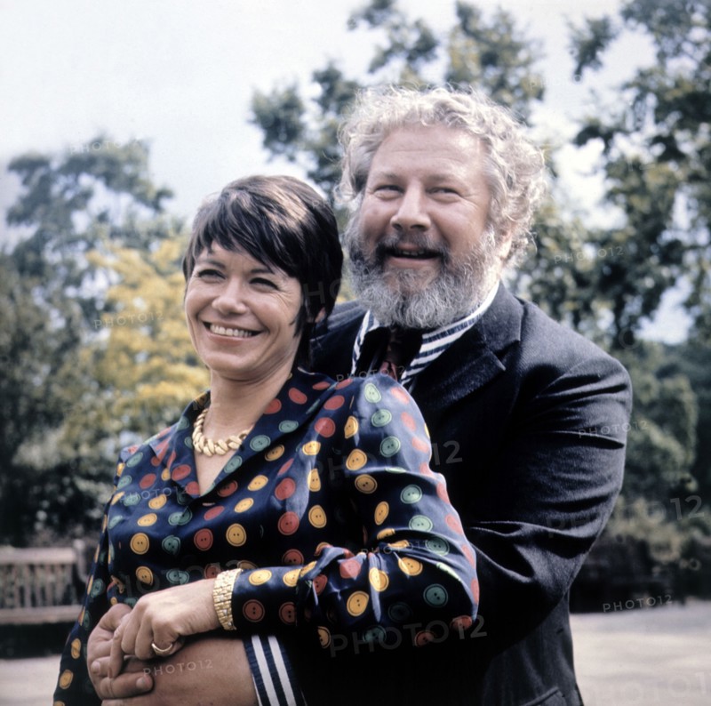 Peter USTINOV with his wife Helene du LAU d' ALLEMANS, 1972