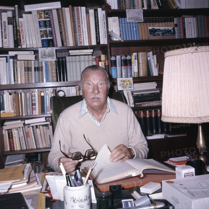 Martin HELD at home