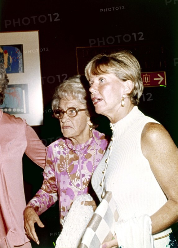Doris DAY with her mother