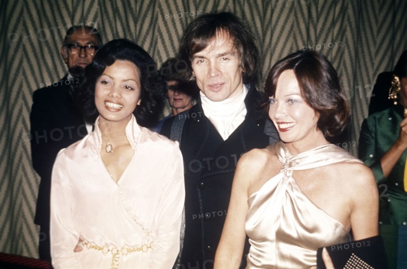 Rudolf NUREJEW and Leslie CARON