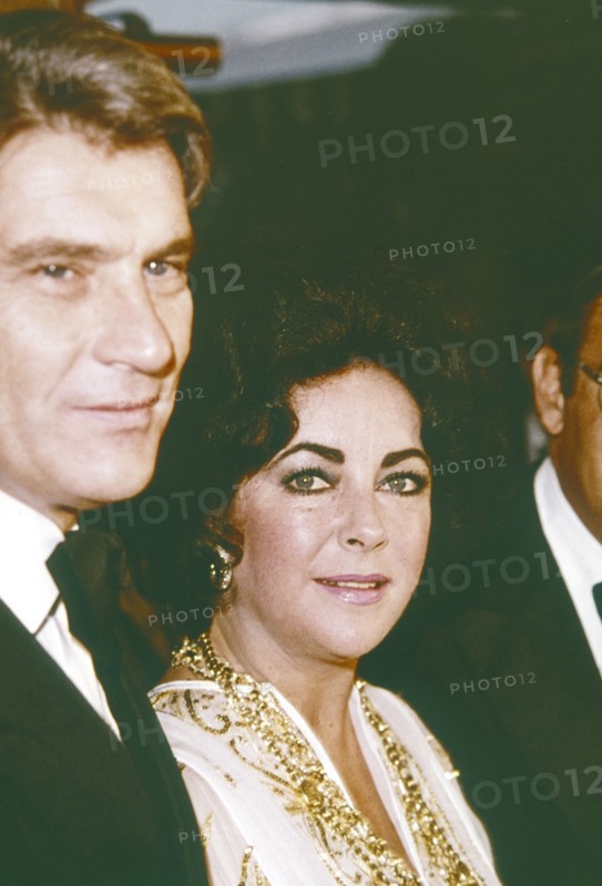 Elizabeth TAYLOR with husband John WARNER, 1977
