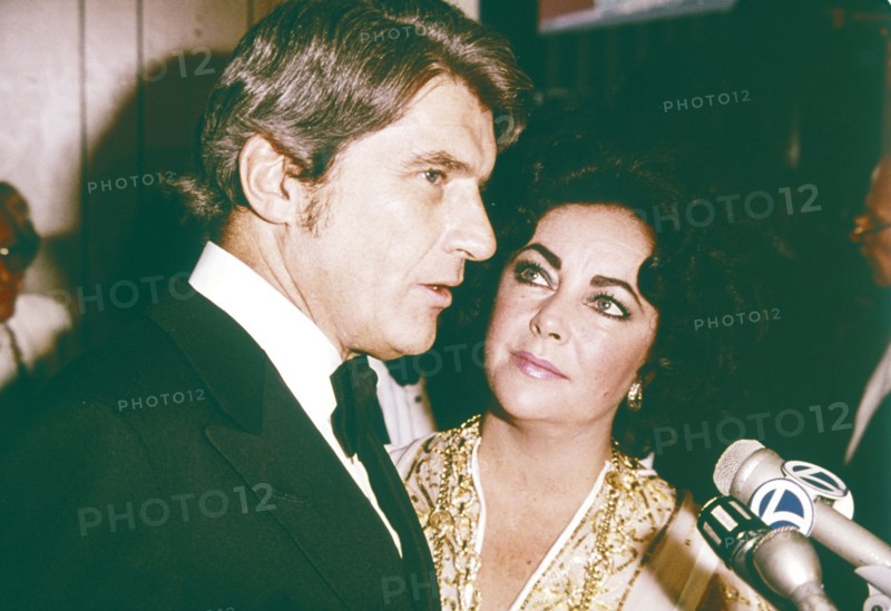 Elizabeth TAYLOR with husband John WARNER, 1977