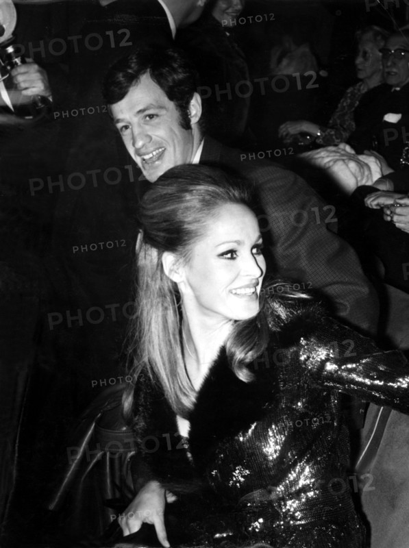Jean-Paul BELMONDO + Ursula ANDRESS