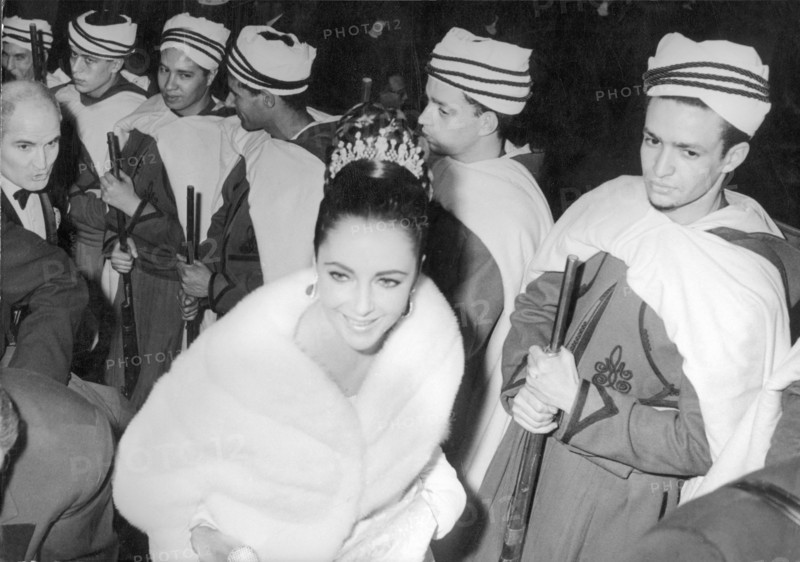 Elizabeth Taylor at the premiere of 'Lawrence of Arabia' in 1962