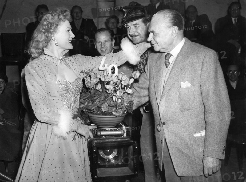Ernst JACOBY with Marika RÖKK and Bruno MONDI, 1953