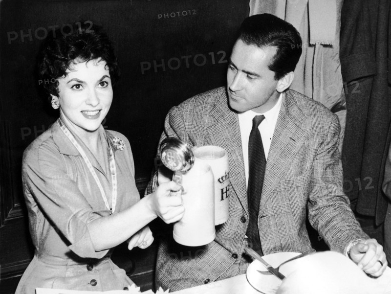 Gina LOLLOBRIGIDA with her husband, 1955