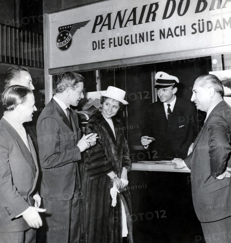 German actors on the way to the European Film Festival in Uruguay, 1958