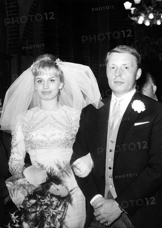 Wedding of Barbara VALENTIN to Rolf LÜDER, Berlin 1961