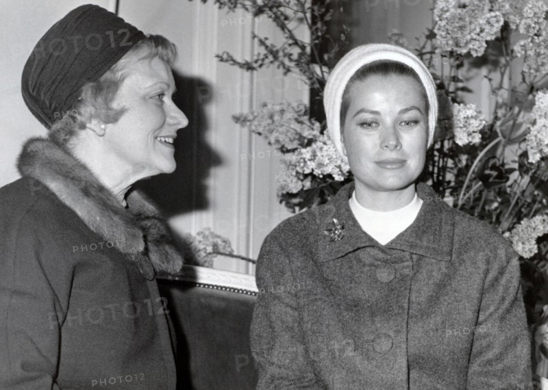 Grace KELLY with her mother Margaret KELLY, Paris 1962