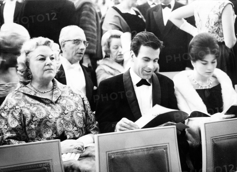 Princess ESFANDIARY, Maximilian SCHELL and Princess Soraya ESFANDIARY, 1963