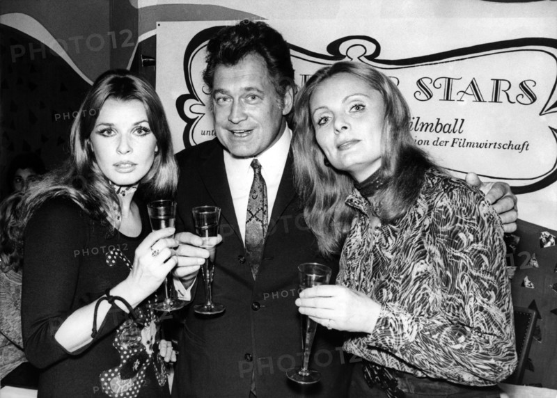 Senta BERGER, Carl MÖHNER and Ruth Maria KUBITSCHEK, 1970