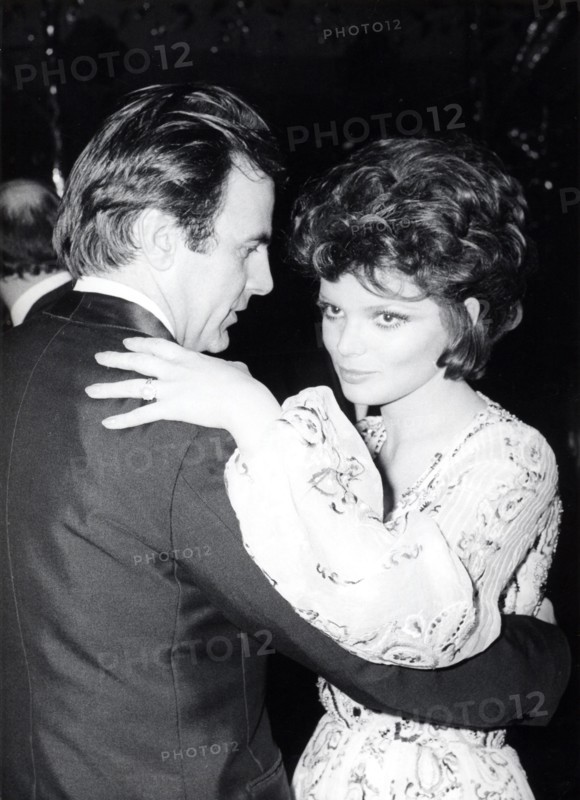 Maximilian SCHELL and Uschi GLAS, Filmball Munich 1971