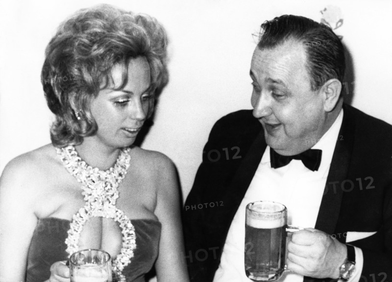 Barbara VALENTIN at the film ball in Munich in 1971