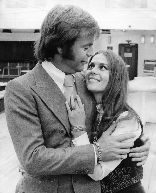 Robert WAGNER and Natalie WOOD
