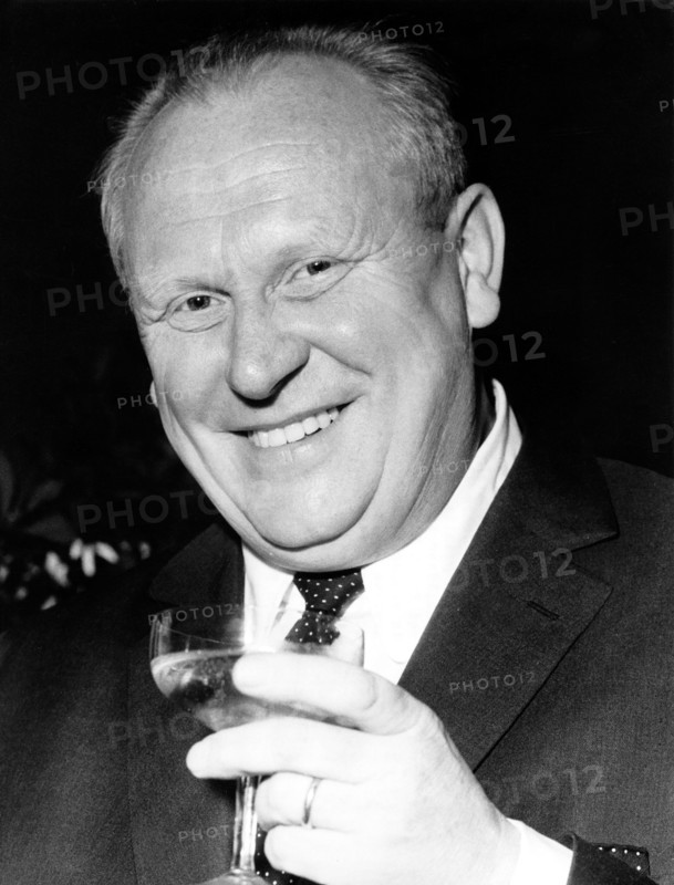 Gert FRÖBE, portrait