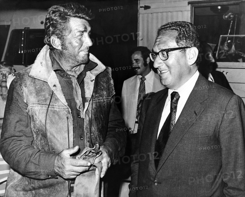 Henry KISSINGER with Dean MARTIN
