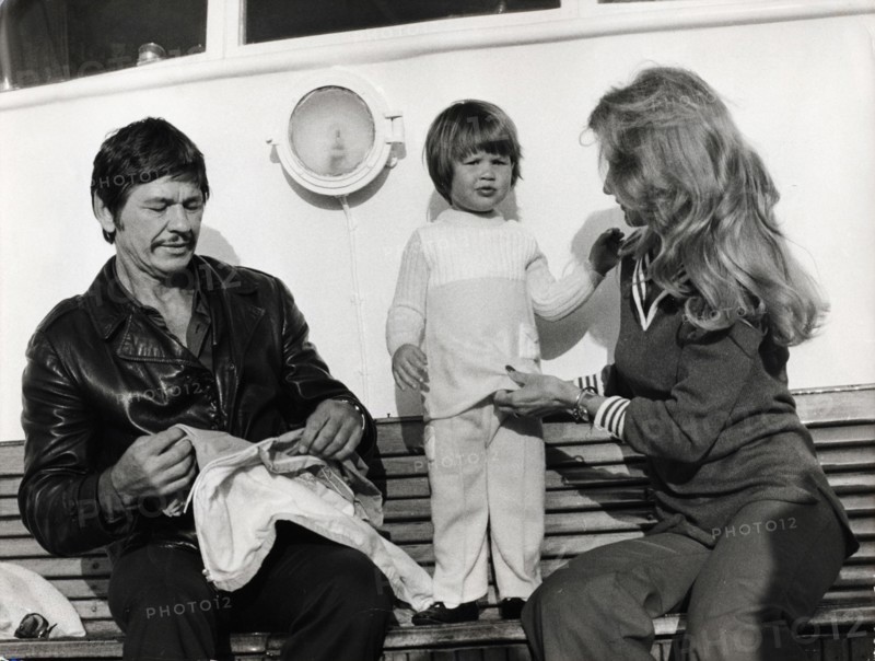 Charles BRONSON + Jill IRELAND and their daughter Zuleika