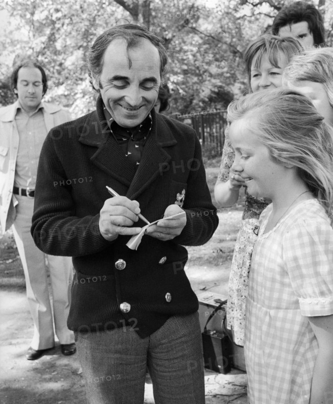 Charles AZNAVOUR signs autographs, London 1974