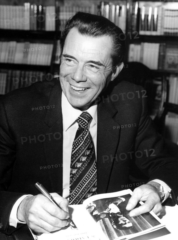 Dirk BOGARDE