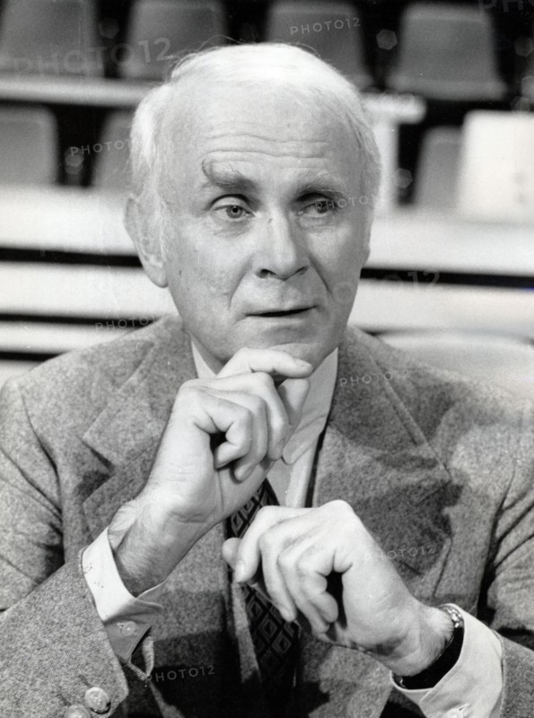 LORIOT, portrait