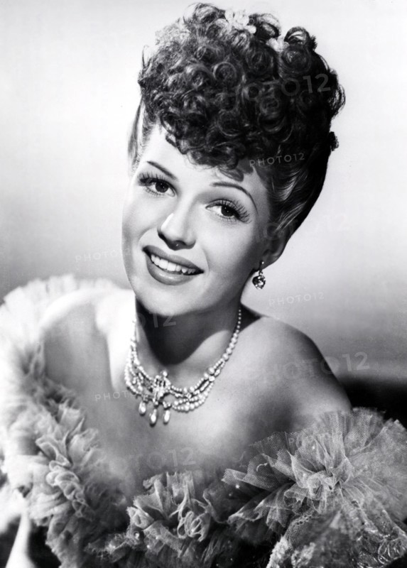 Rita HAYWORTH, portrait 1942