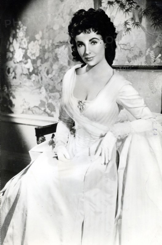 Elizabeth TAYLOR, portrait