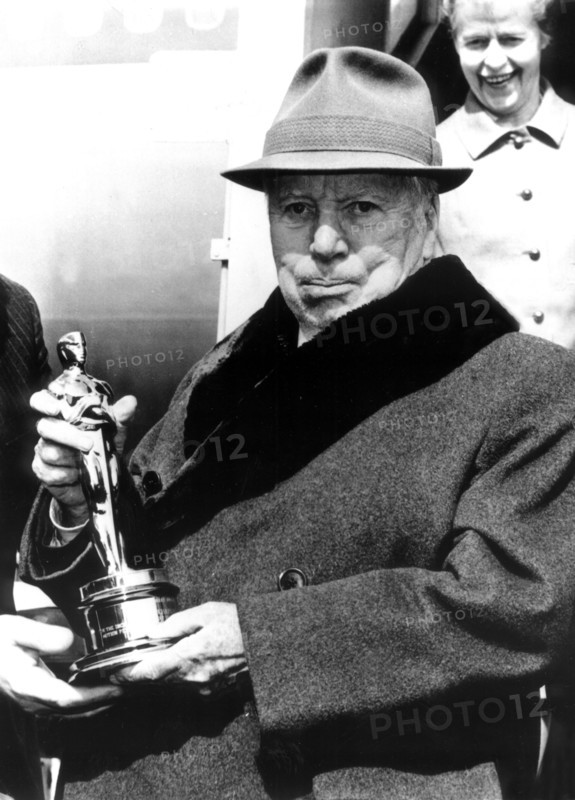 Charlie CHAPLIN with his Oscar, 1972