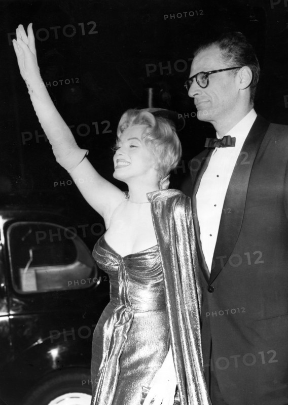 Marilyn MONROE and Arthur MILLER, London 1956