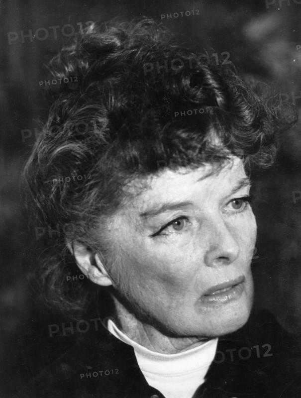 Katharine HEPBURN at an evening event, portrait 1971