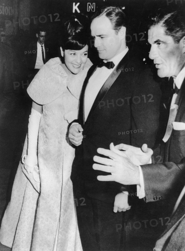 Marlon BRANDO with his wife Movita CASTANEDA, Los Angeles 1962