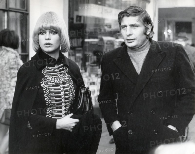 Brigitte BARDOT and Gunter SACHS, London 1967