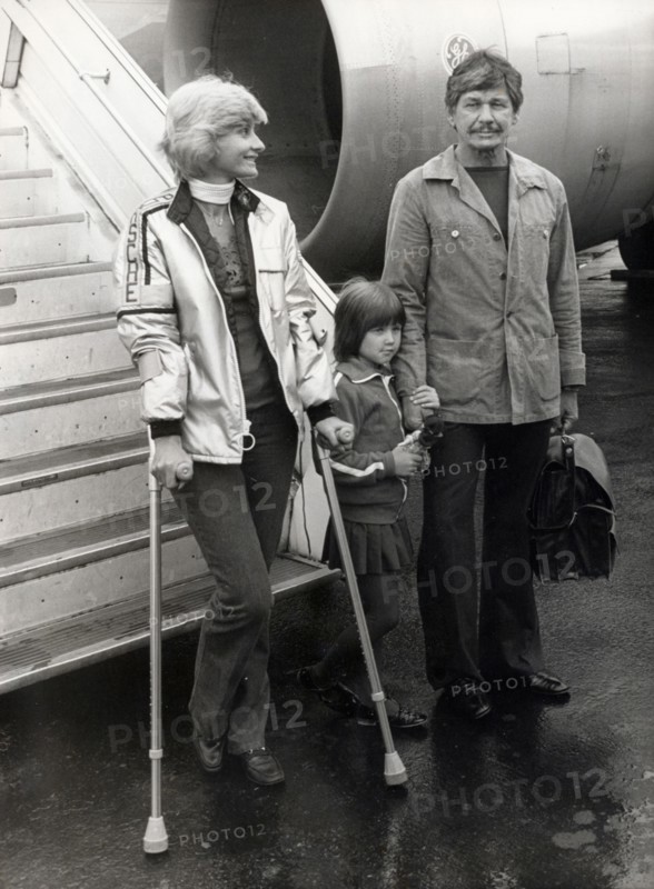 Jill IRELAND + Charles BRONSON and their daughter Zuleika