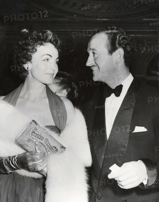 David NIVEN and wife Hjordis, 1954