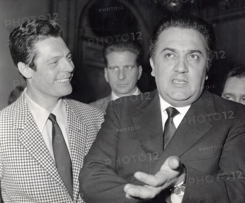 Marcello MASTROIANNI and Federico FELLINI, 1960