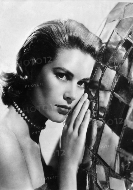 Grace KELLY, portrait 1954