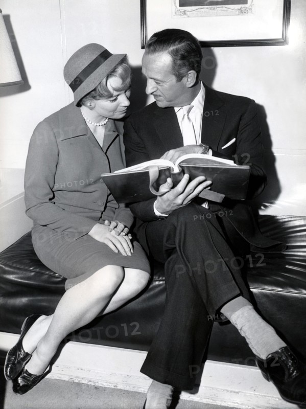 Shirley MacLAINE and David NIVEN
