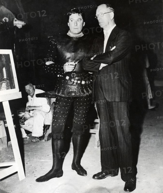 Errol FLYNN with his father Theodore Thomas FLYNN, 1954