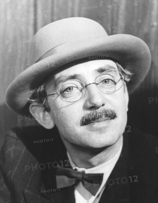 Hans CLARIN, portrait with hat and mustache, undated