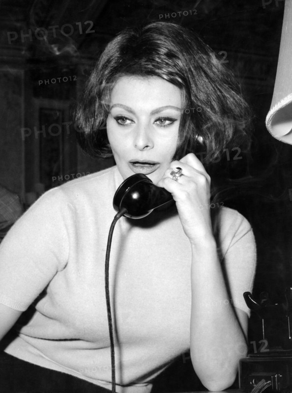 Sophia LOREN, at home, 1962