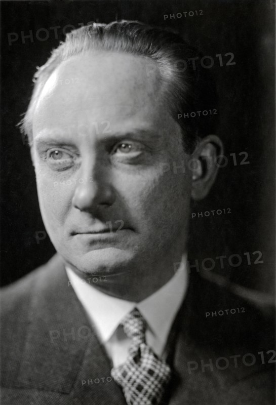 Jean DEBUCOURT, 1935