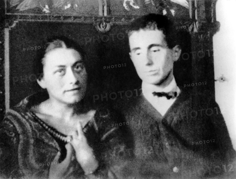 Bertolt BRECHT and Marianne ZOFF, 1923