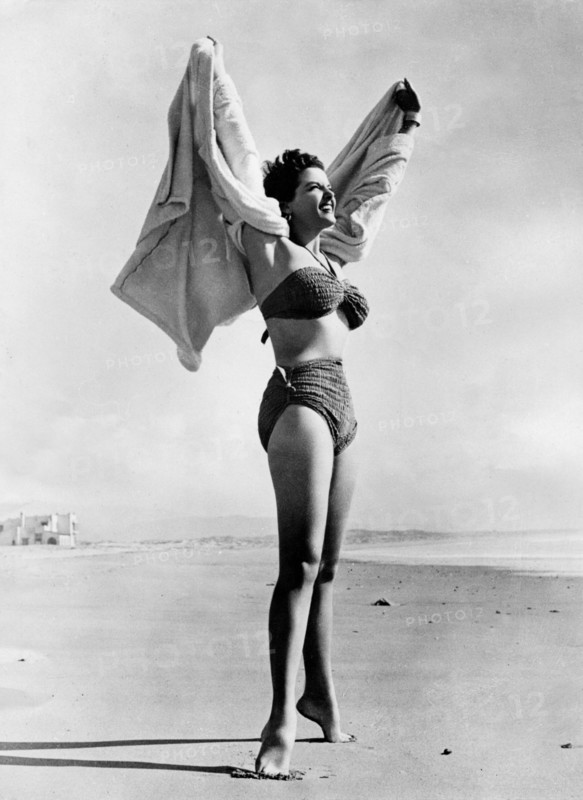 Jane RUSSELL in bikini, undated