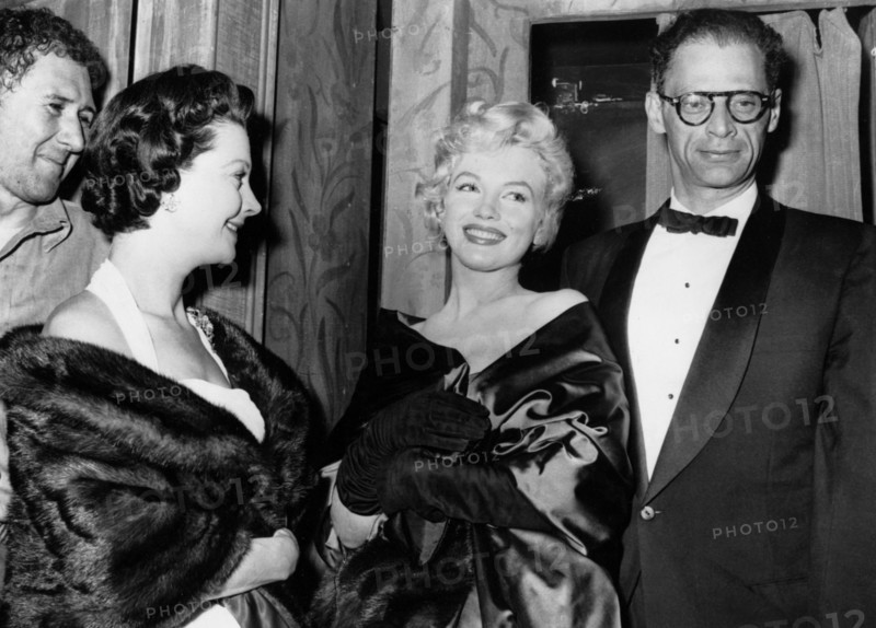 Vivien LEIGH, Marilyn MONROE and Arthur MILLER, London 1955