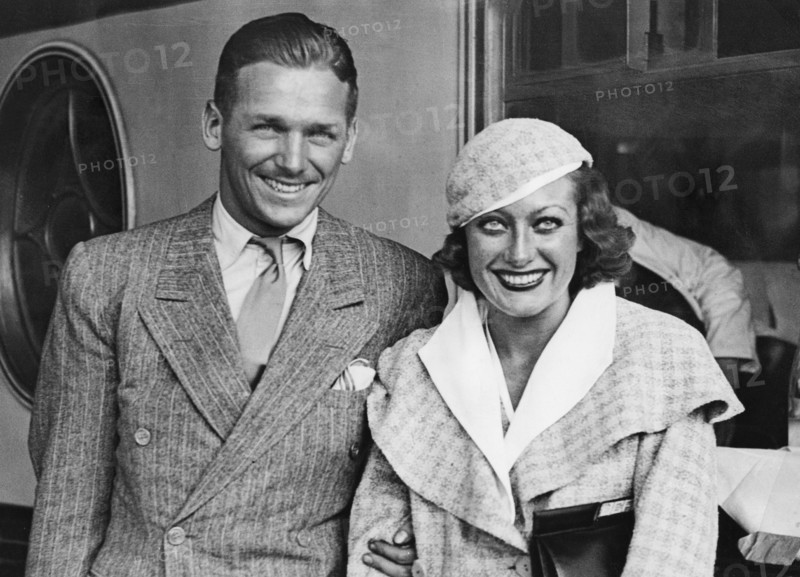 Douglas FAIRBANKS Jr. with wife Joan CRAWFORD