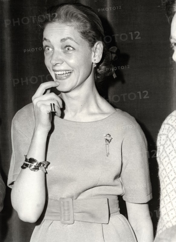 Lauren BACALL rehearsing for the royal screening, London 1959