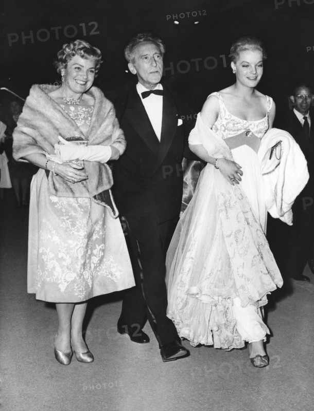 Jean COCTEAU together with Magda and Romy SCHNEIDER, Cannes 1959