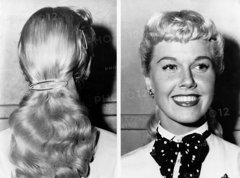 Doris DAY with historical hairstyle