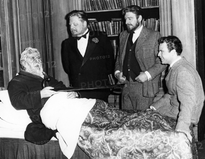 Peter USTINOV in 'Photo Finish', London 1962