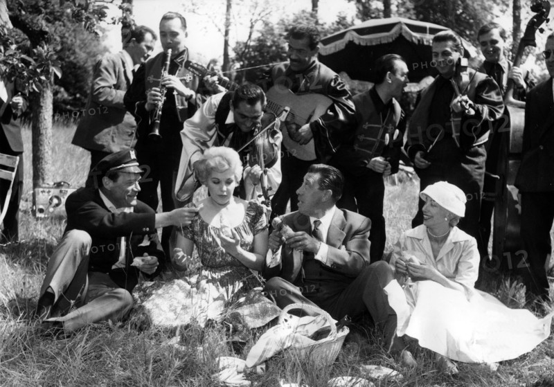 Eddie CONSTANTINE, Kim NOVAK, FERNANDEL, 1956
